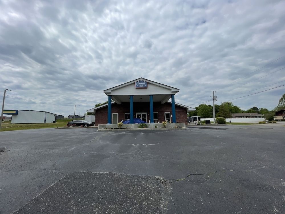 Embassy Inn -1 étoiles à Hohenwald