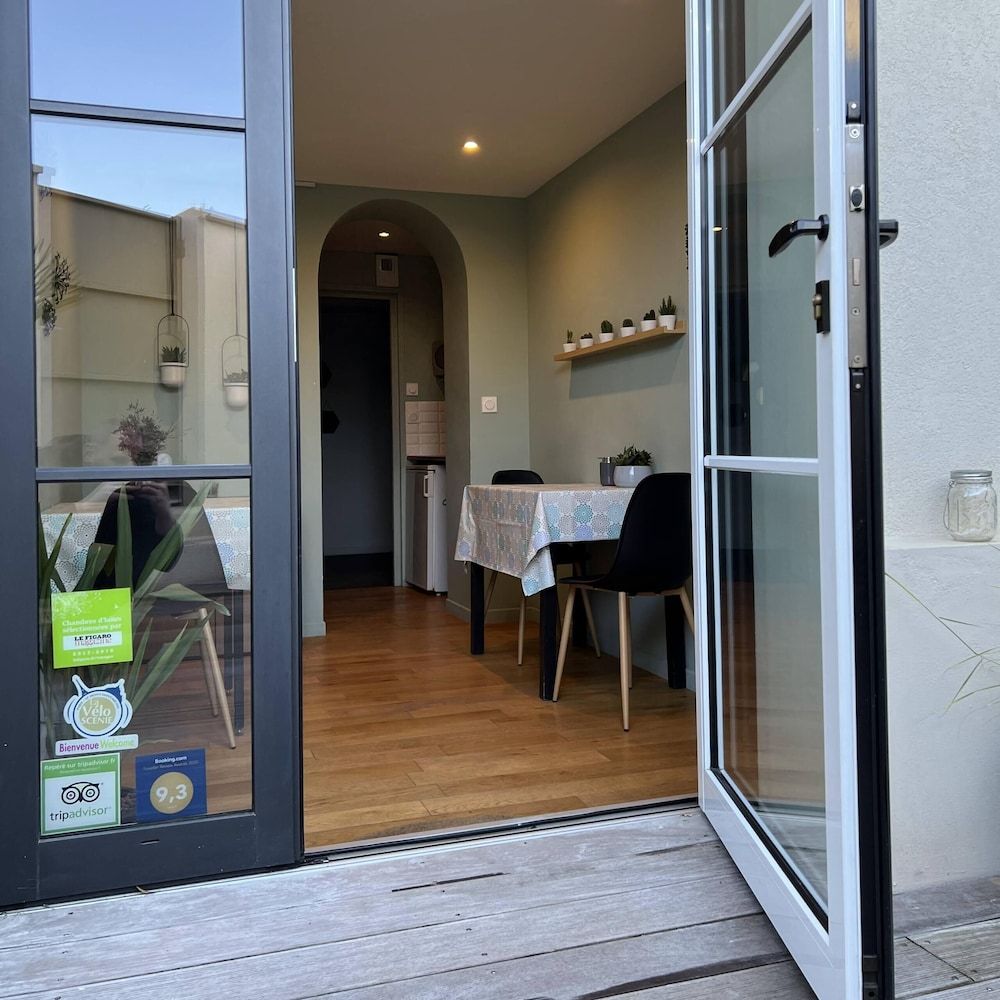 Au 10 Bed & Breakfast 2