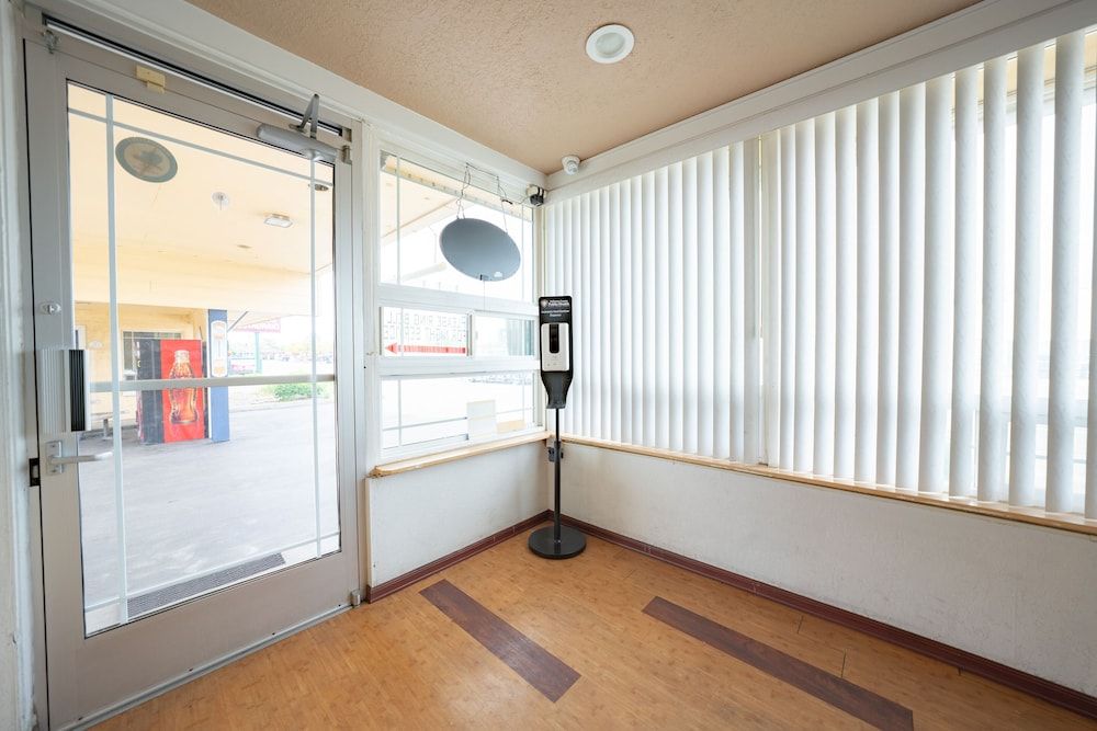 Budget Inn Madras By OYO 3