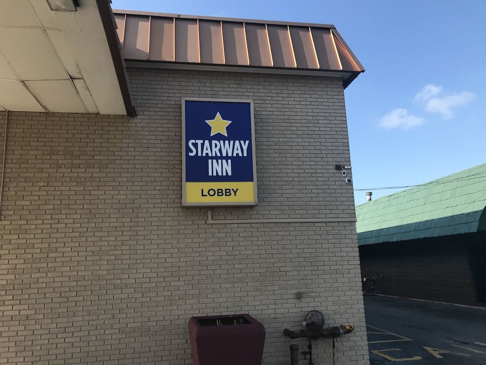 Starway Inn -1 estrelas em Lansing