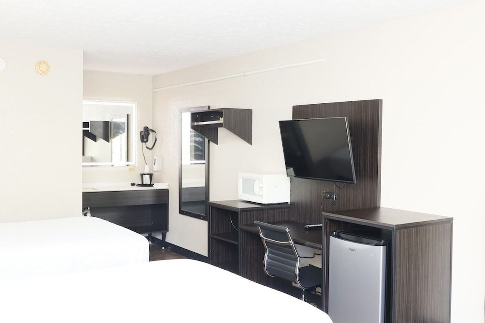 Paragon Inn Hillsboro 2