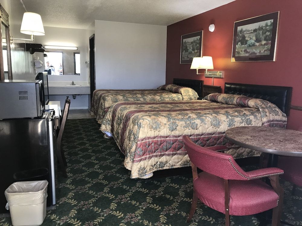 Budget Host Inn Greenup 2