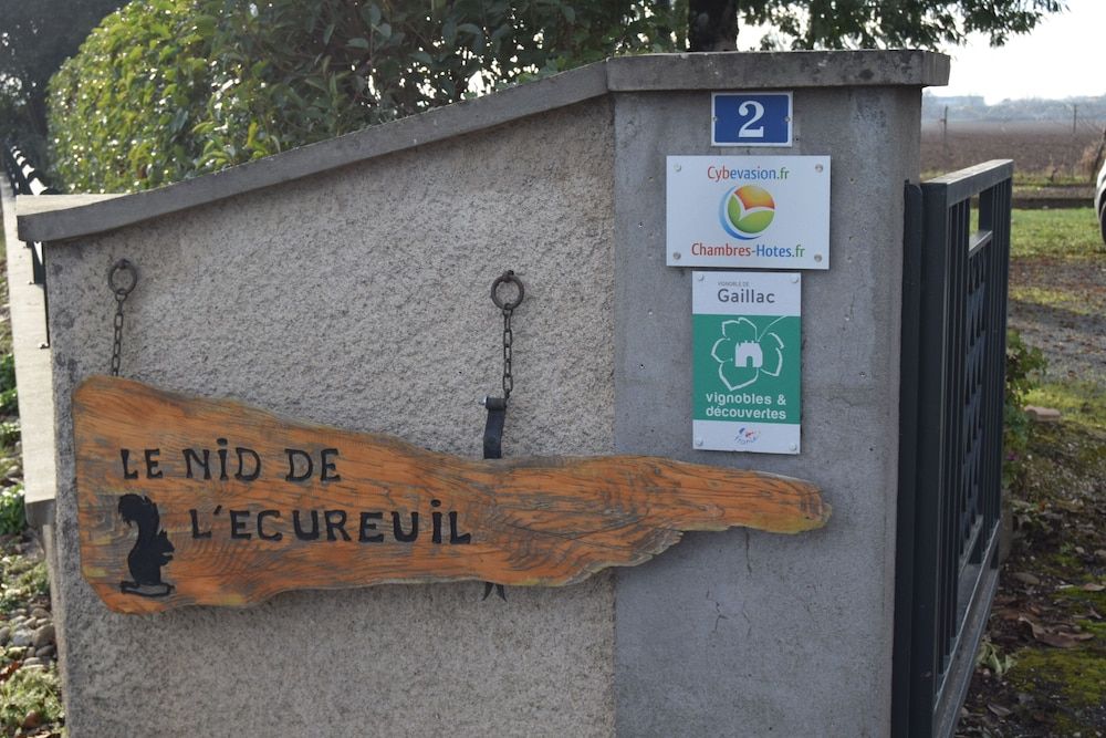 Le Nid de l'Ecureuil -1 estrelas em Brens