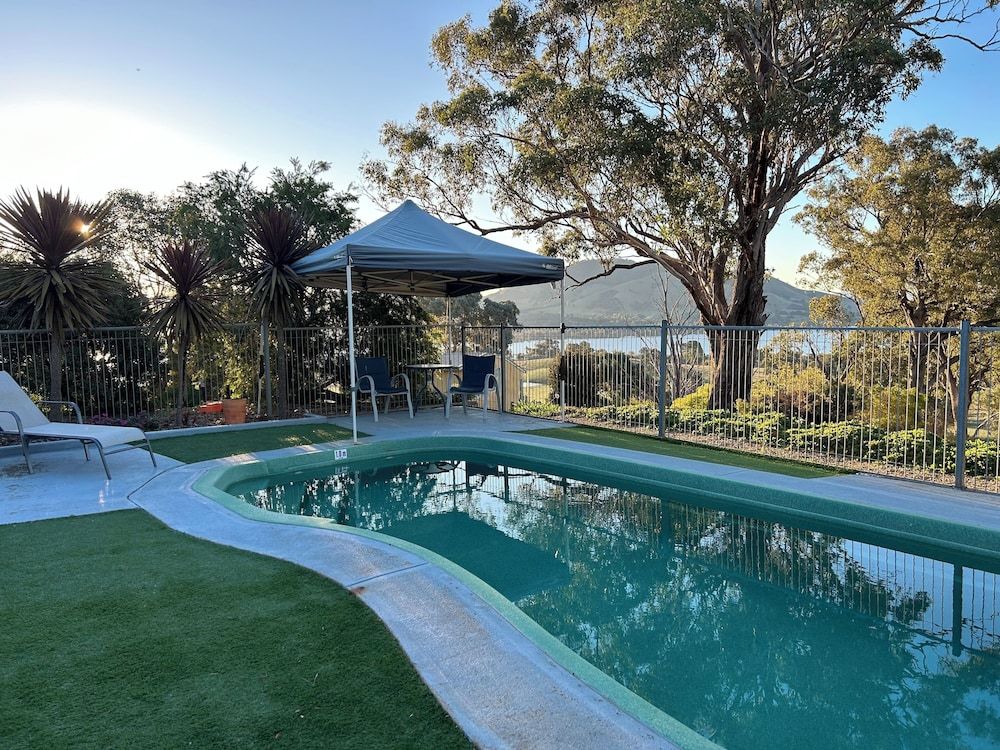 Burnt Creek Cottages Mansfield -1 estrelas em Mansfield