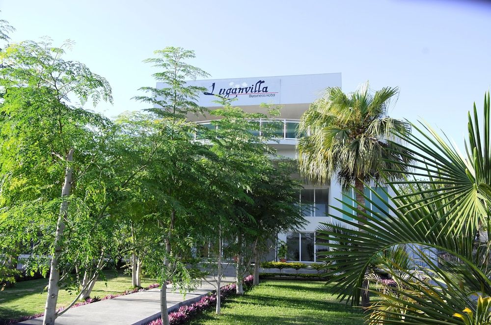 Luganvilla Business Hotel and Restaurant -1 estrelas em Luganville