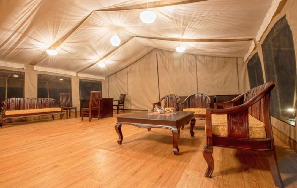 Lorian Safari Camp 2