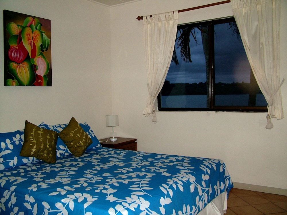 Pacific Lagoon Apartments 3