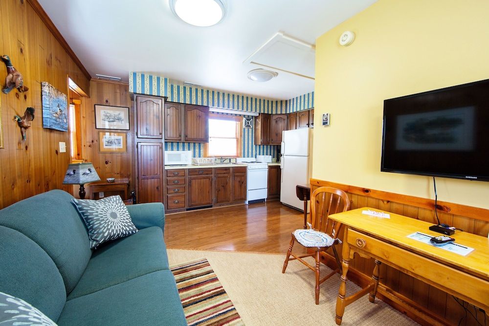 Sandaway Suites & Beach 3