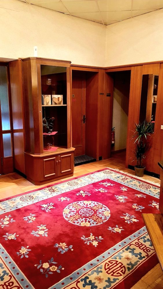 Hotel Altberesinchen 2