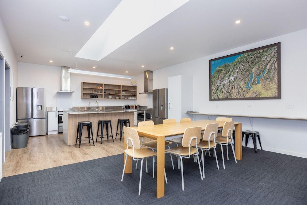 Alpine Junction Townhouse Apartments 2