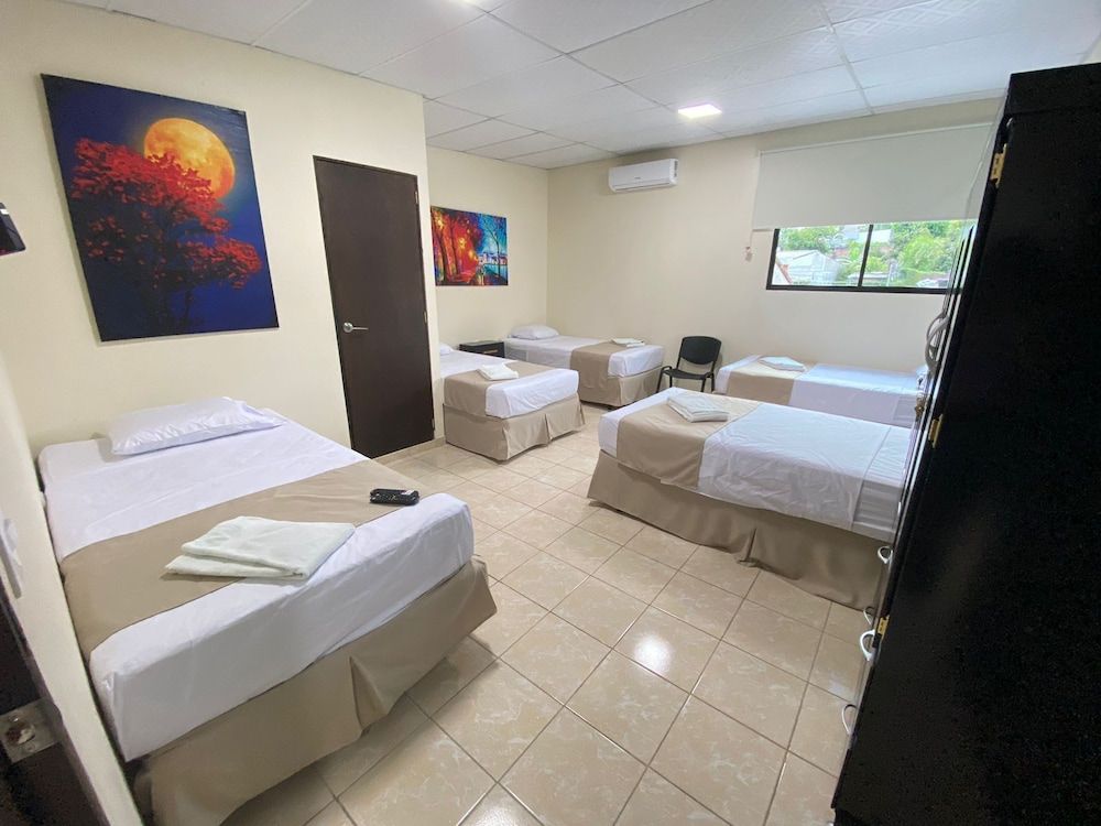 Hotel La Capilla Suites Apartments San Benito 3