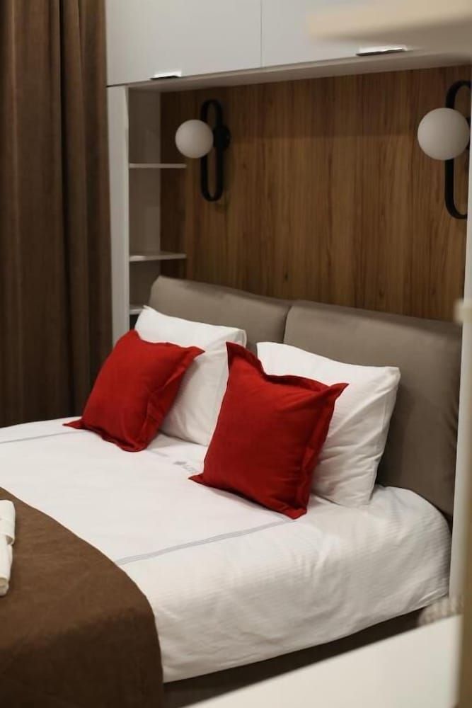 E Lite -1 estrelas em Astana