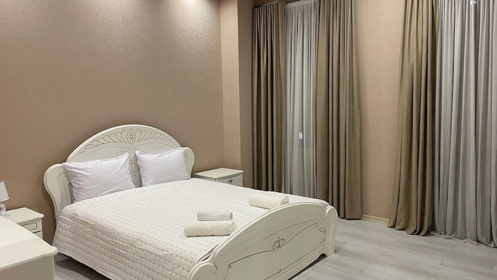 Astoria Hotel Zugdidi 2