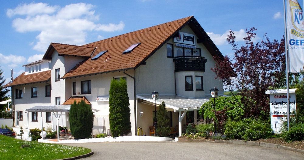 Schweizerhof -1 estrelas em Böbingen an der Rems