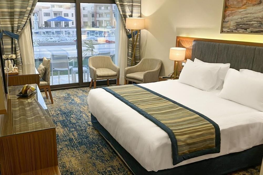 Helnan Hotel - Port Fouad 3