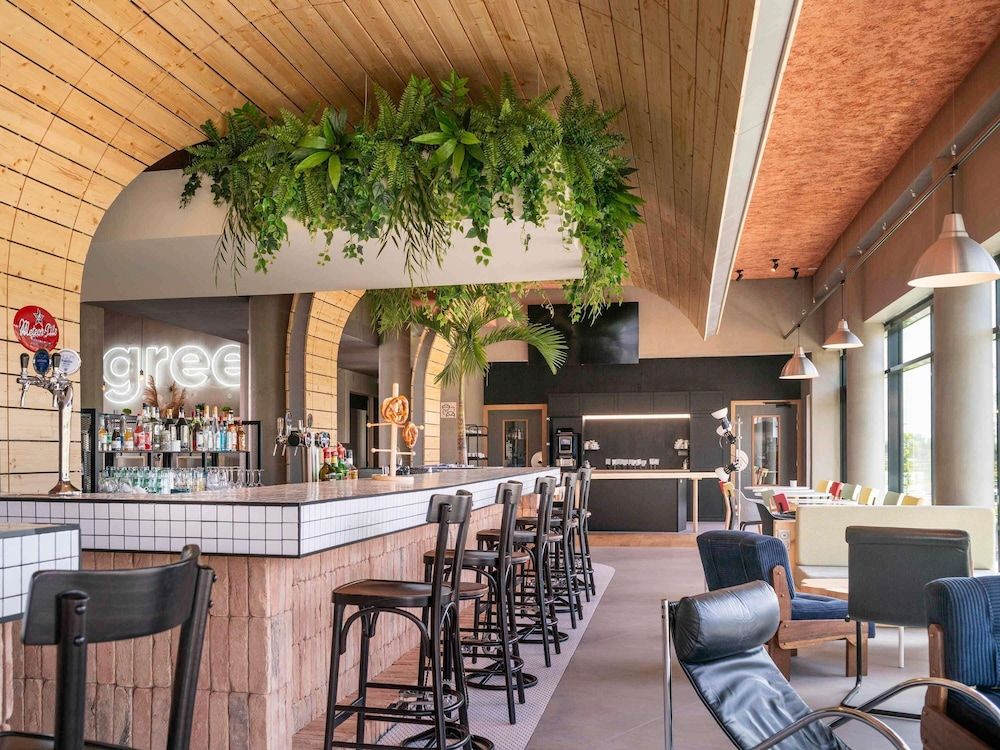 Greet Hotel Cernay Mulhouse 3 estrellas en Cernay