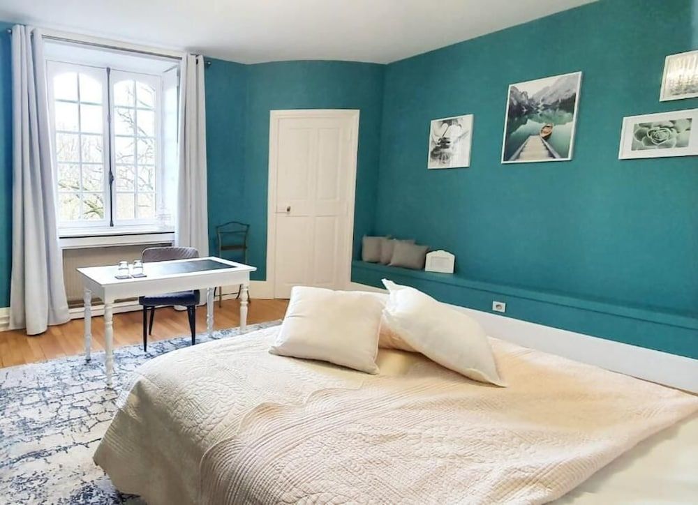 ÔøΩ ChÔøΩteau - Hotel 2