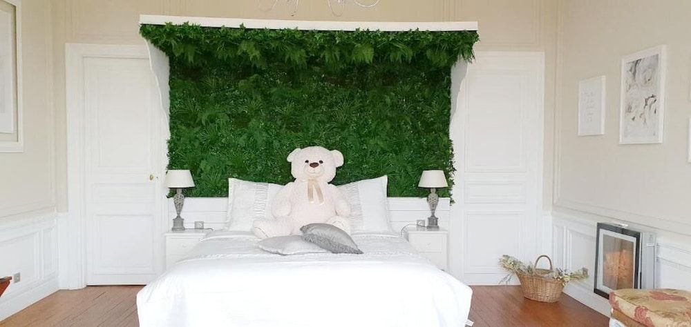 ÔøΩ ChÔøΩteau - Hotel 3