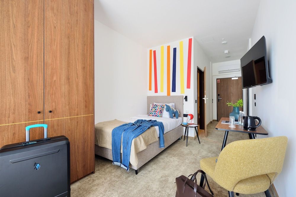 Arche Naleczow Dawne Sanatorium Milicyjne 3