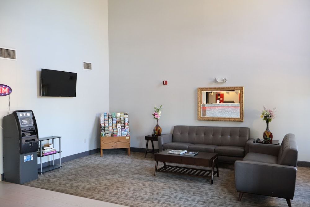 Namaste Inn & Suites Dawsonville 3