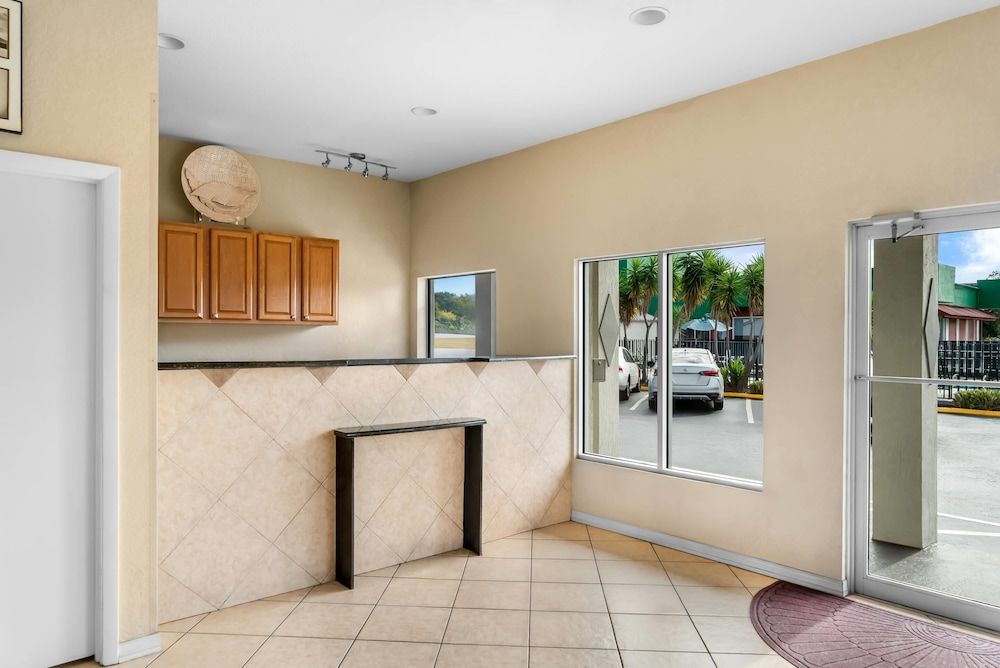 Rodeway Inn Lake Wales - Winter Haven 2