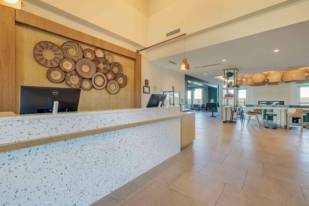 Cambria Hotels & Suites Imperial 3