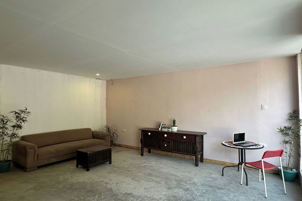 Mosaic Liwliwa Hotel Near Beach 3