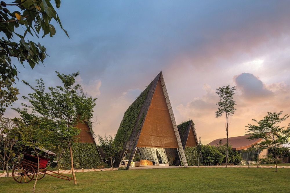 Bolagala Agro Floating Resort 2