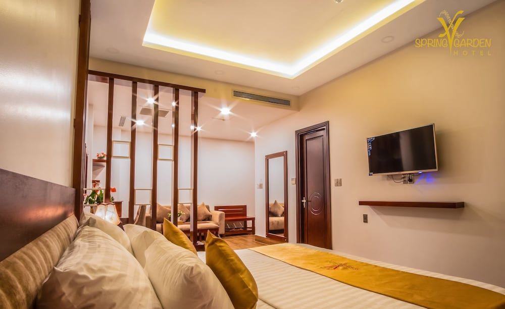 Spring Garden Hotel 3