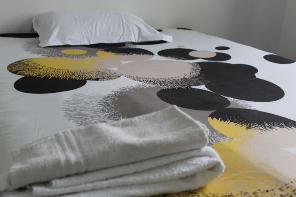 HvÔøΩtel Et Restaurant De La Gare Torigny-les-villes 2