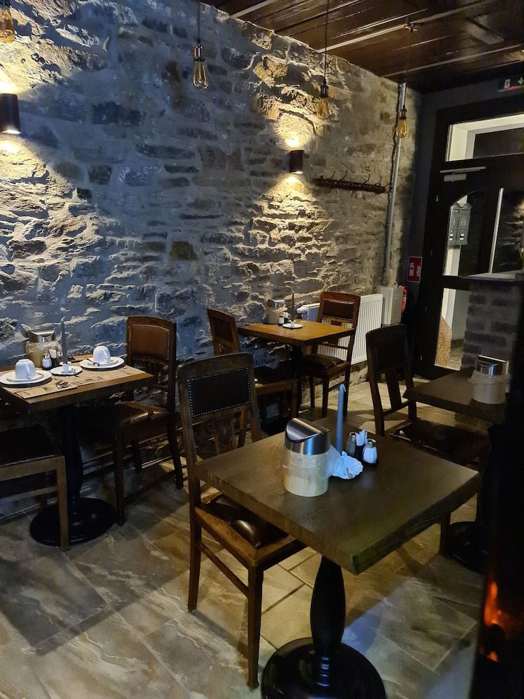 Hotel B&b Altes HinterhvÔøΩusel 2