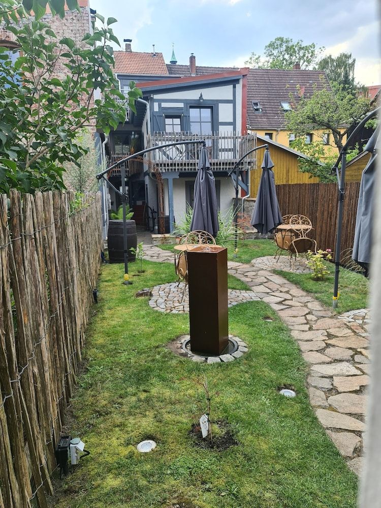 Hotel B&b Altes HinterhvÔøΩusel 3 estrelas em Freiberg