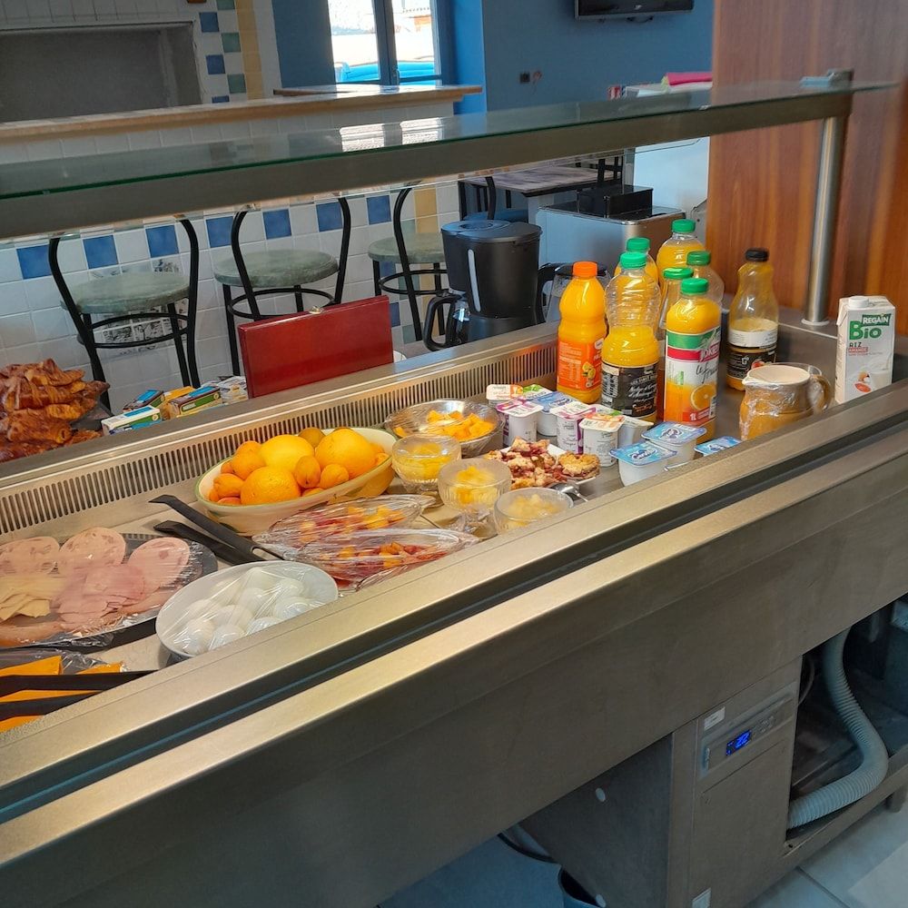 HvÔøΩtel Du Cerf 3 étoiles à La Guerche-sur-lʼAubois