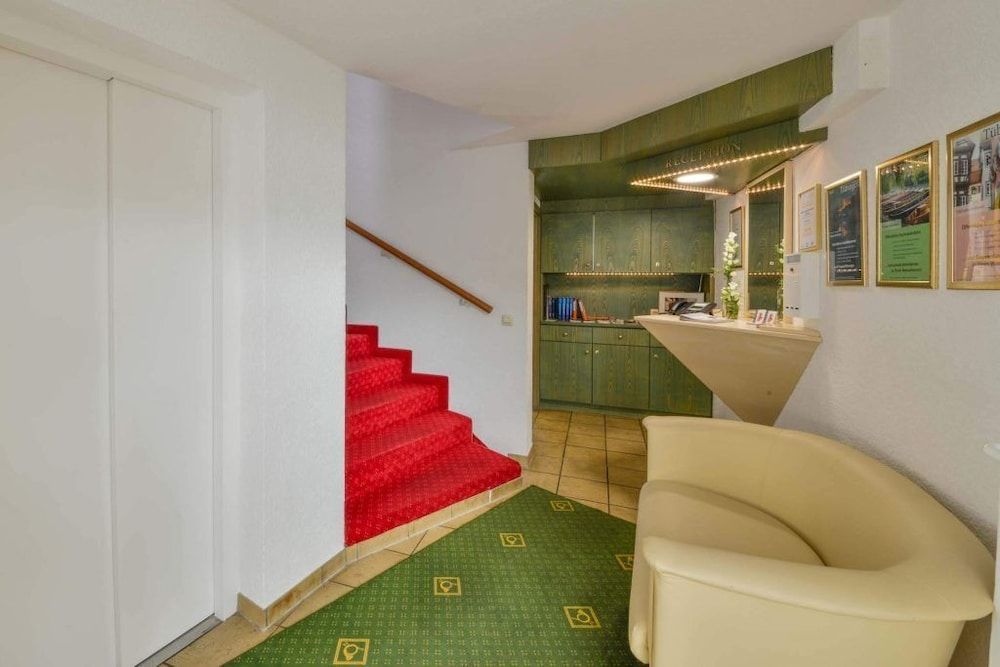 Mayers Waldhorn Zwischen Reutlingen Und Tv Bingen 2