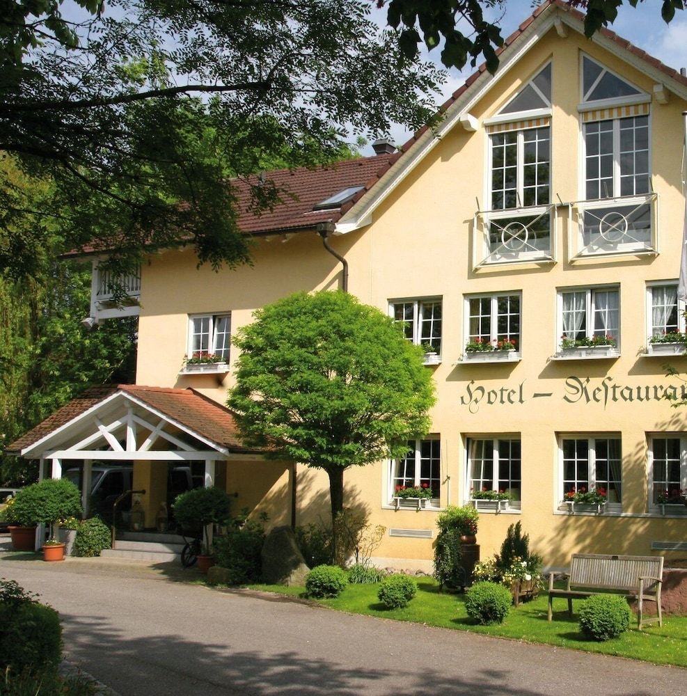 Hotel Restaurant Mühle -1 estrellas en Binzen