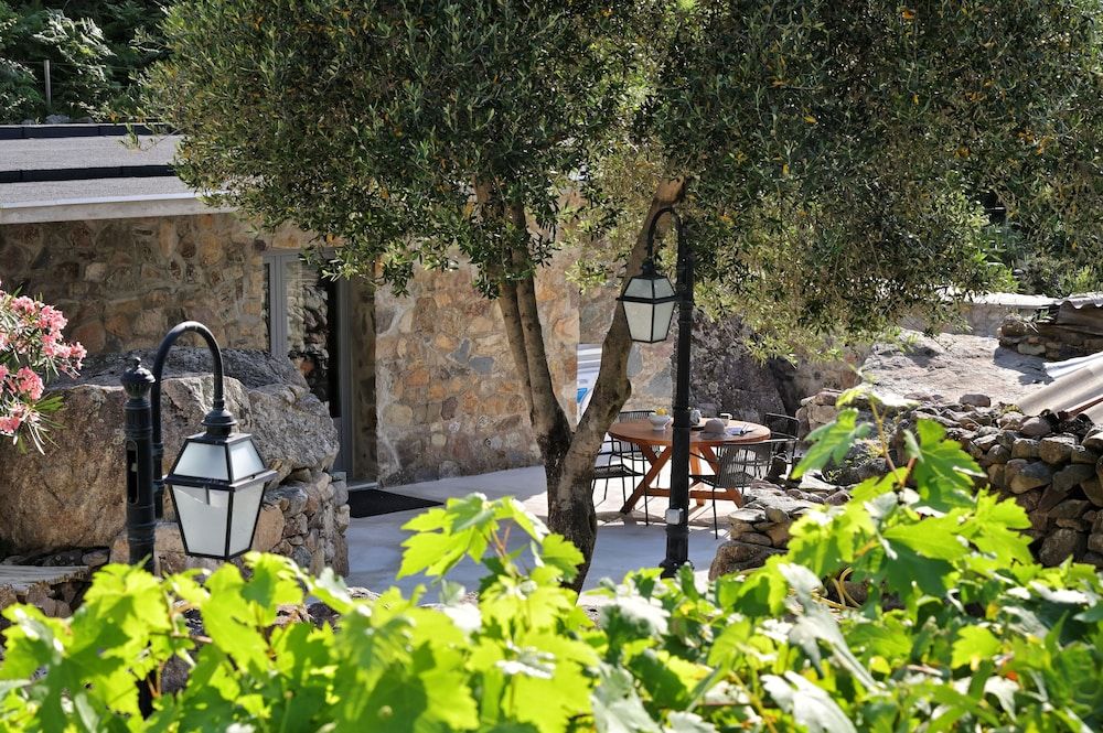 DOMAINE HÔTEL A FLATTA 4 estrelas em Calenzana