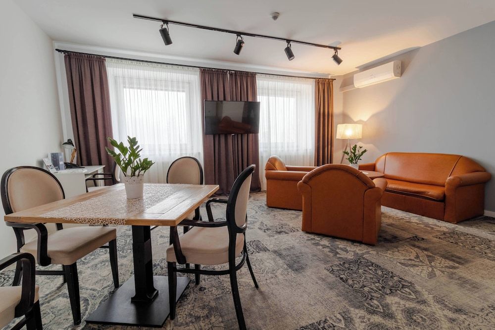 Hotel Nafta Krosno 4 estrelas em Krosno