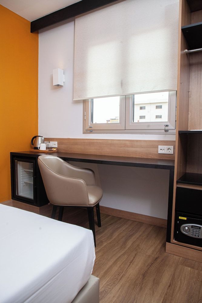 Dunia HÔøΩtel Bamako Aci 2000 2