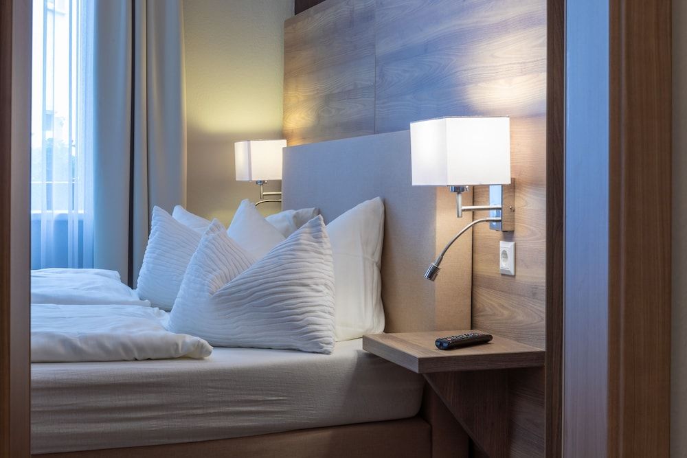 Zur Altstadt - Am Fuße der Osterburg - Gaststätte, Pension, FEWO 3