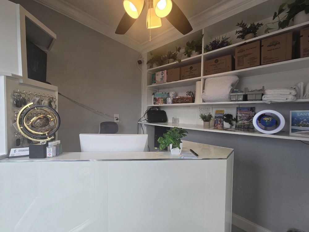 Barefoot Mailman Motel 3