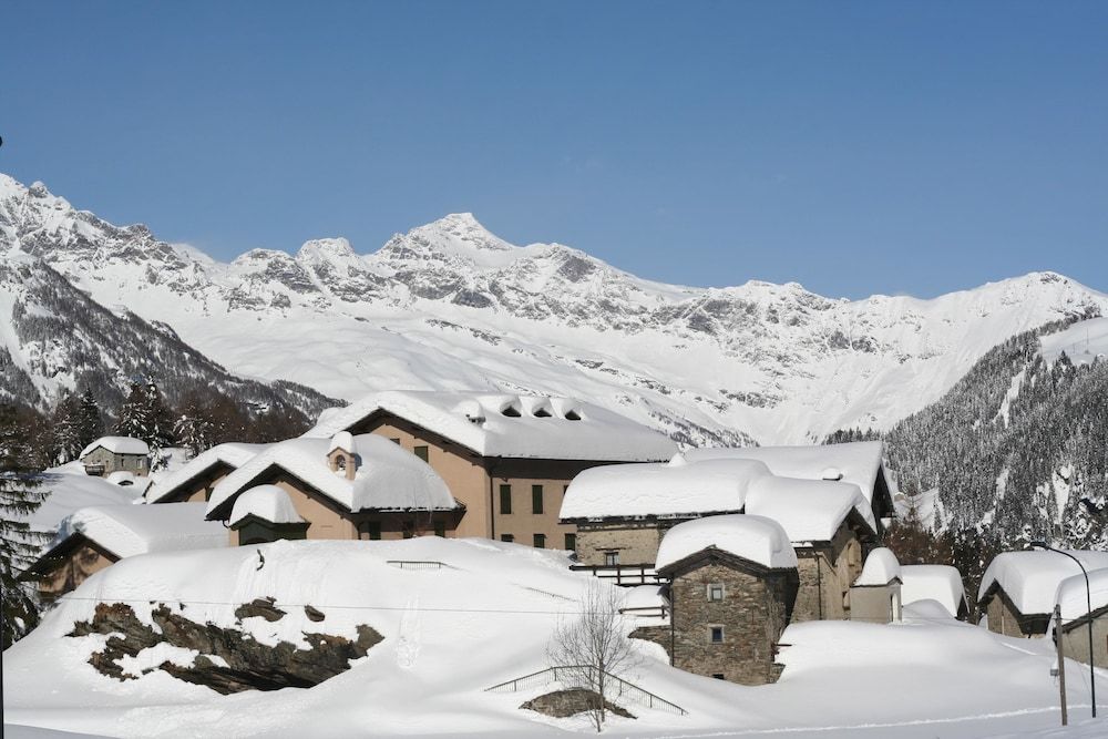 Casa Alpina San Luigi 2 estrelas em Campodolcino
