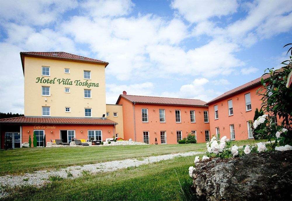 Hotel Villa Toskana -1 estrelas em Parsberg