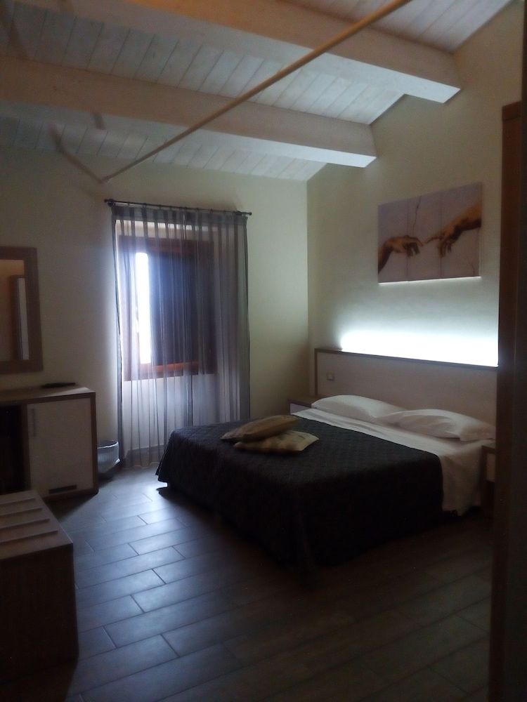 Hotel Ristorante Cantina Langelina 2