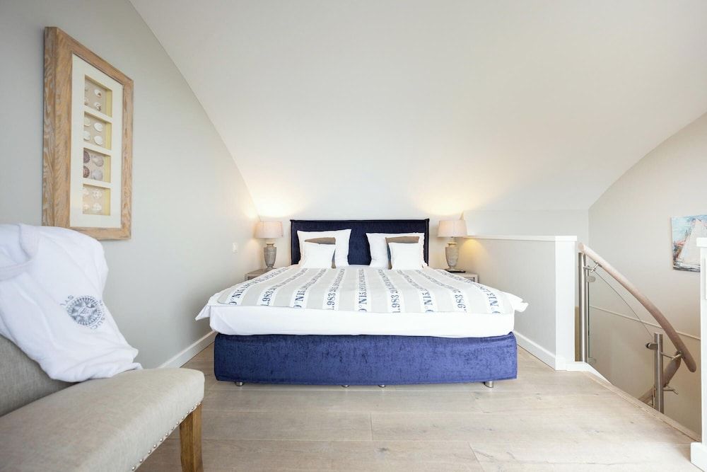 Hotel STRAND am Königshafen 3