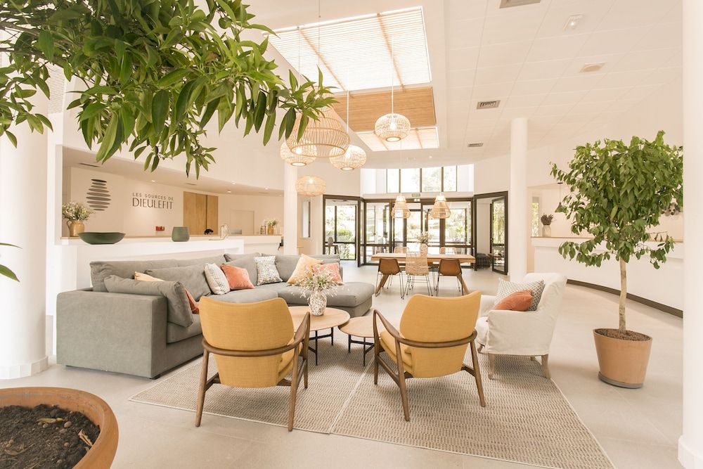 Domaine Les Sources De Dieulefit By Popinns 3