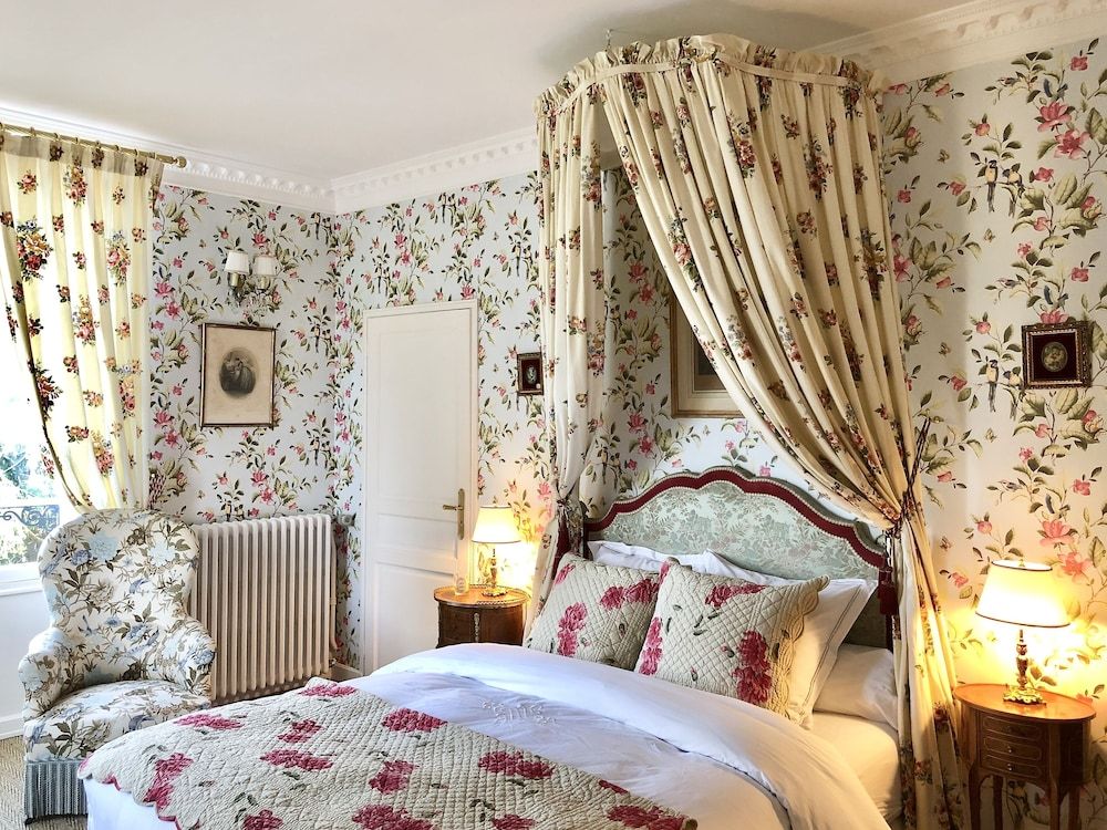 Manoir De La Croix Saint Louis 3