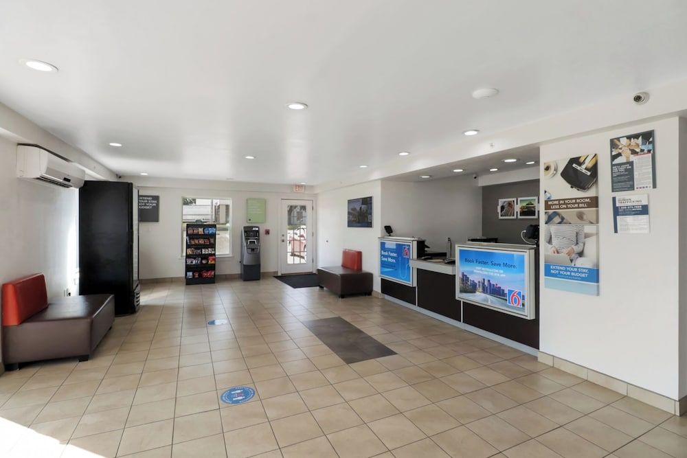 Studio 6 Bryan, Tx - University Area 2