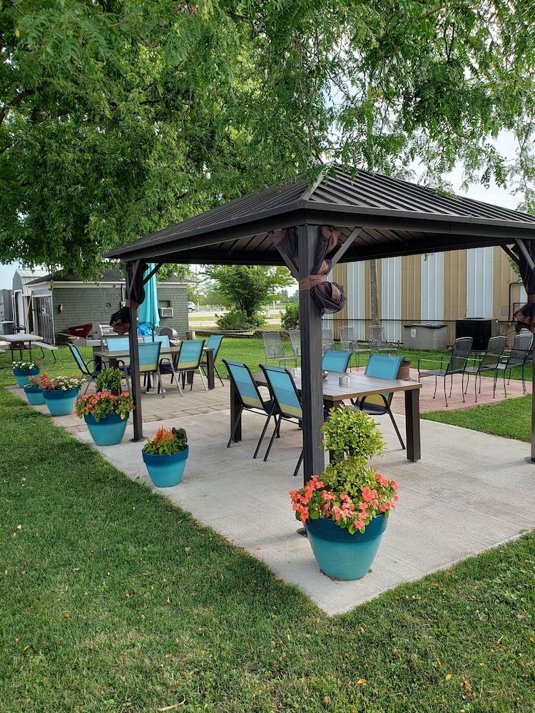 Viking Inn Llc -1 étoiles à Montevideo