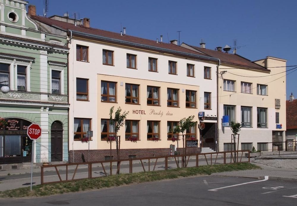Hotel Pansky dum 3 estrelas em Blovice