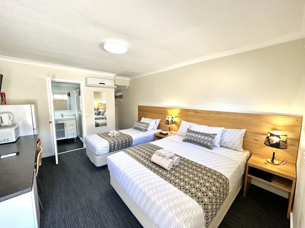 Auto Lodge Motor Inn 2